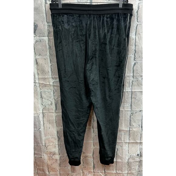 Guess Deck Velour Woman Jogger Black Size XL NWT $49 - Picture 4 of 11